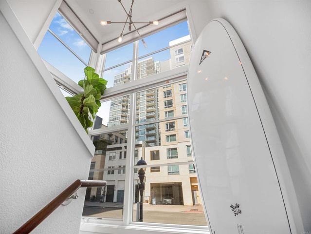 540 9Th Avenue 104, San Diego, CA 92101