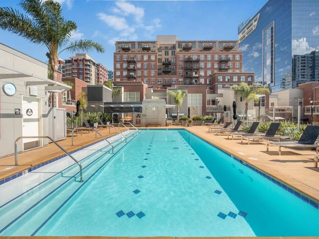 540 9Th Avenue 104, San Diego, CA 92101