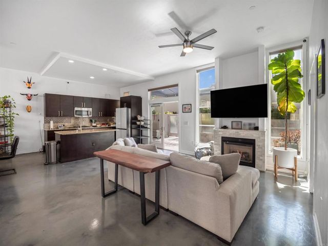 540 9Th Avenue 104, San Diego, CA 92101