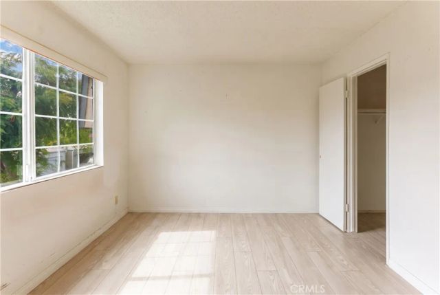 19111 Hamlin, Reseda, CA 91335