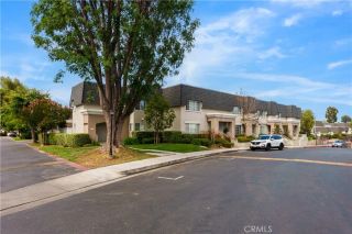 19111 Hamlin, Reseda, CA 91335