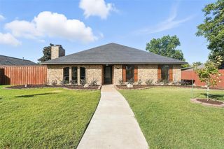 1402 Country Lane, Allen, TX 75002