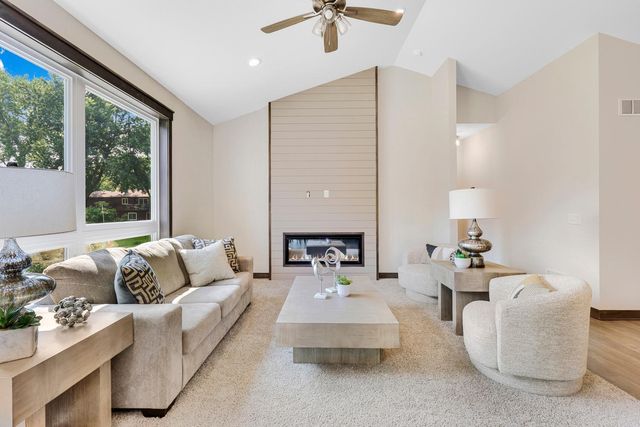 2301 136th Court W, Rosemount, MN 55068