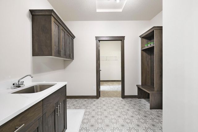 2301 136th Court W, Rosemount, MN 55068