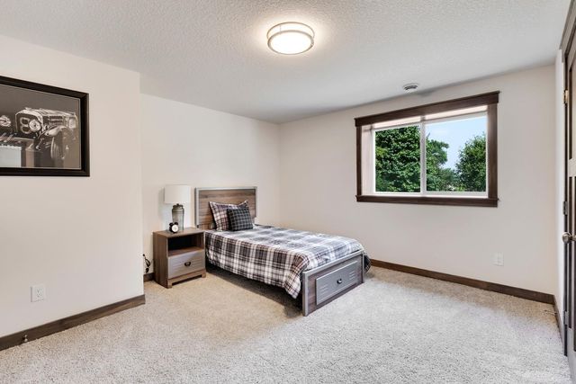 2301 136th Court W, Rosemount, MN 55068