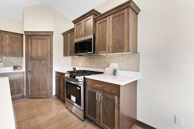 2301 136th Court W, Rosemount, MN 55068