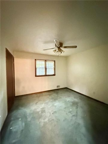 120 Wilhelmina Drive, Ellenwood, GA 30294