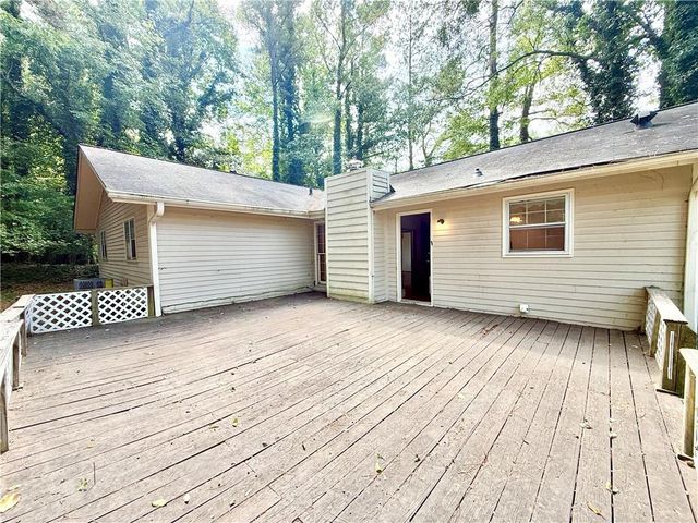 120 Wilhelmina Drive, Ellenwood, GA 30294