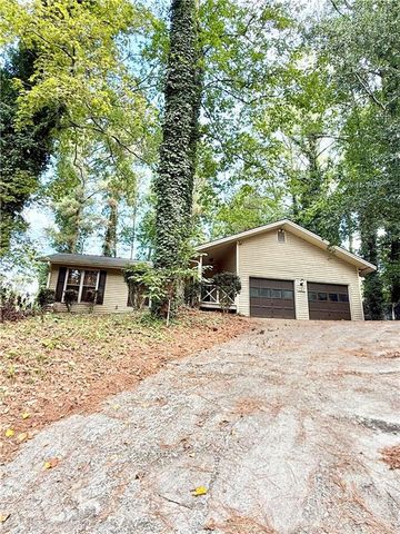 120 Wilhelmina Drive, Ellenwood, GA 30294
