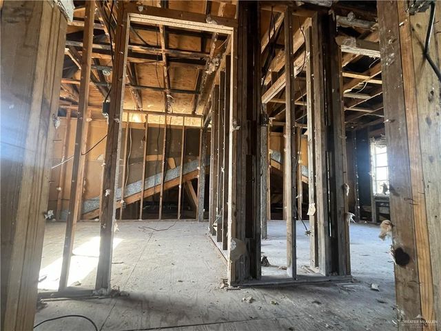 1010 E Bagwell Street, Pharr, TX 78577