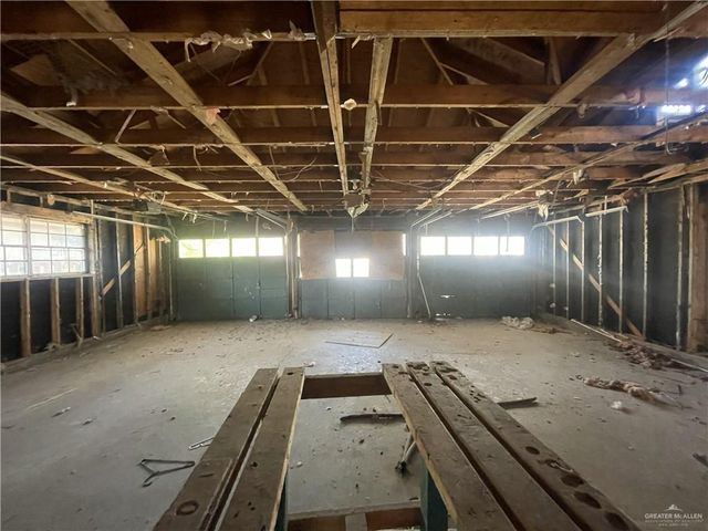 1010 E Bagwell Street, Pharr, TX 78577