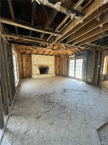 1010 E Bagwell Street, Pharr, TX 78577