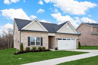 815 Hillock Trace, Lebanon, TN 37087