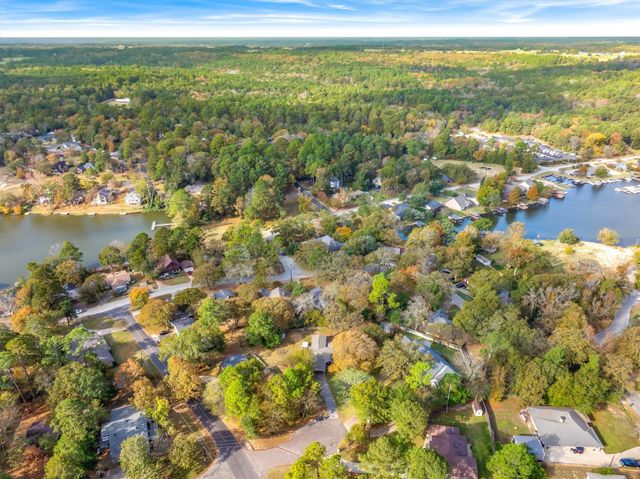 105 Grass Knoll Drive, Hideaway, TX 75771