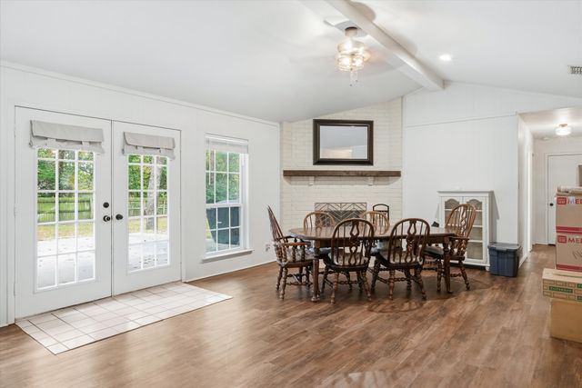 105 Grass Knoll Drive, Hideaway, TX 75771