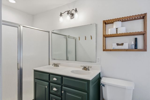 105 Grass Knoll Drive, Hideaway, TX 75771