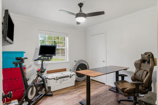 105 Grass Knoll Drive, Hideaway, TX 75771