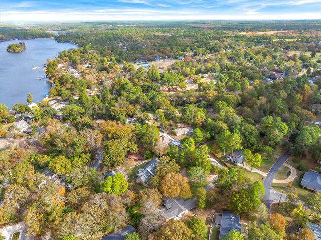 105 Grass Knoll Drive, Hideaway, TX 75771