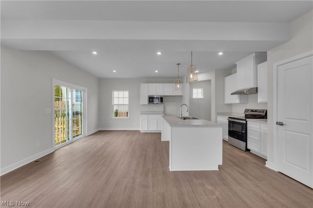 15114 Sawgrass Lane, Middlefield, OH 44062