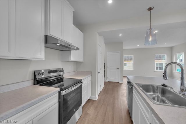 15114 Sawgrass Lane, Middlefield, OH 44062