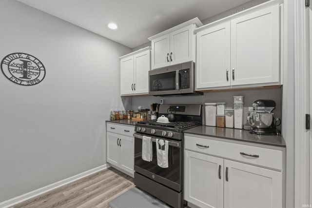 14490 Verona Lakes Passage, Fort Wayne, IN 46814