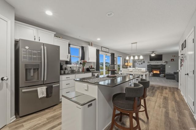 14490 Verona Lakes Passage, Fort Wayne, IN 46814