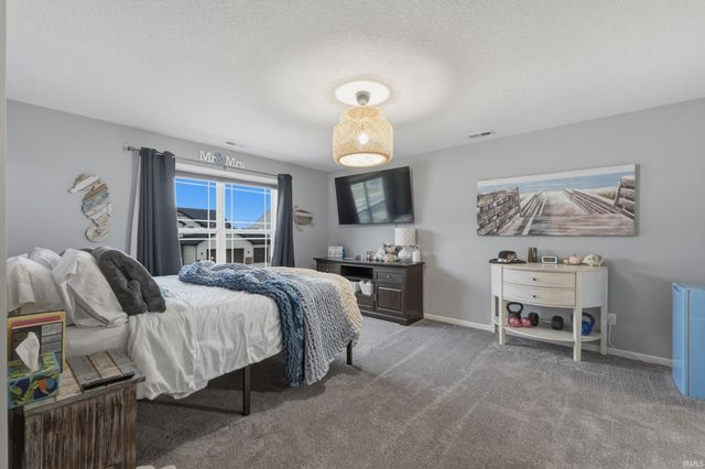 14490 Verona Lakes Passage, Fort Wayne, IN 46814