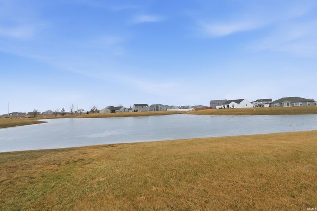 14490 Verona Lakes Passage, Fort Wayne, IN 46814