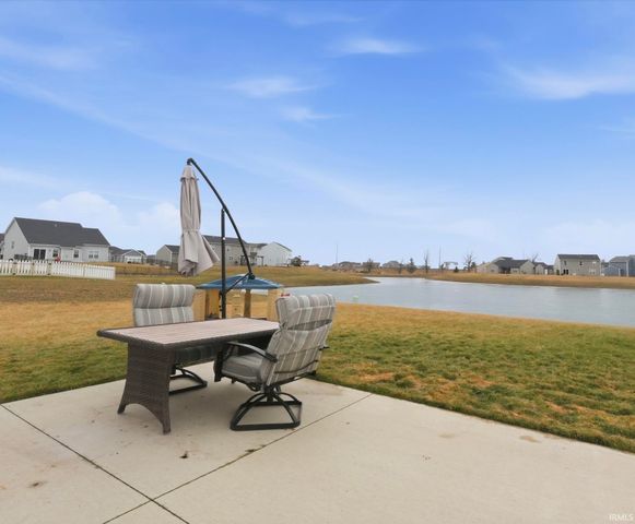 14490 Verona Lakes Passage, Fort Wayne, IN 46814