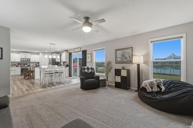 14490 Verona Lakes Passage, Fort Wayne, IN 46814