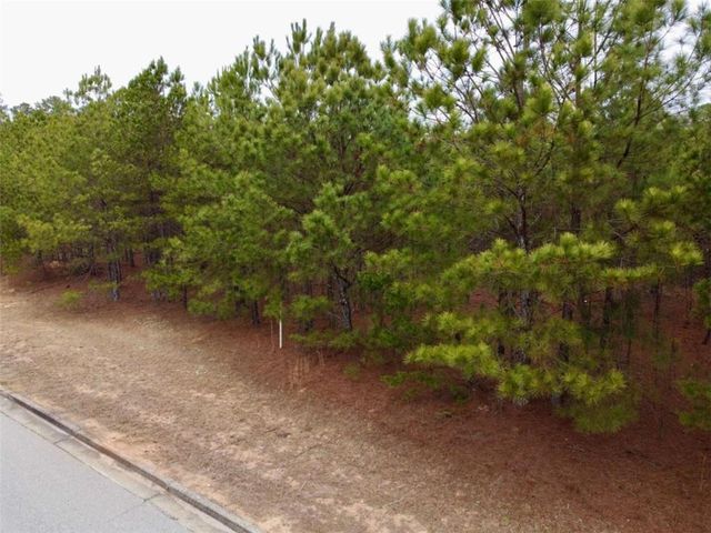 1020 Towne Cir, Social Circle, GA 30025