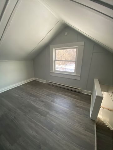 29 Pioneer Road, Manchester, NY 14548