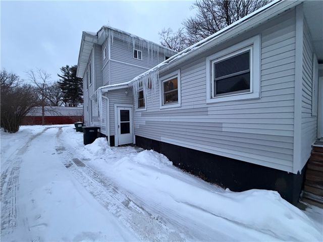 29 Pioneer Road, Manchester, NY 14548