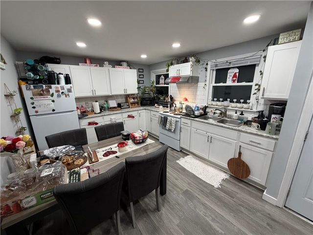 29 Pioneer Road, Manchester, NY 14548