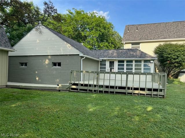 2393 Sodom Hutchings, Vienna, OH 44473