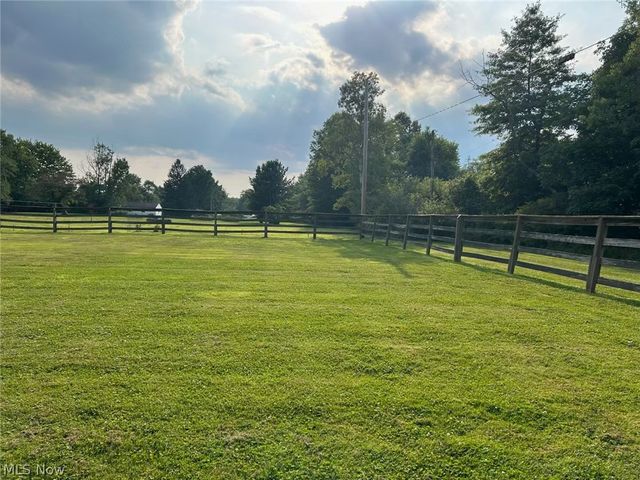 2393 Sodom Hutchings, Vienna, OH 44473