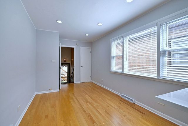 4109 N Menard Avenue, Chicago, IL 60634