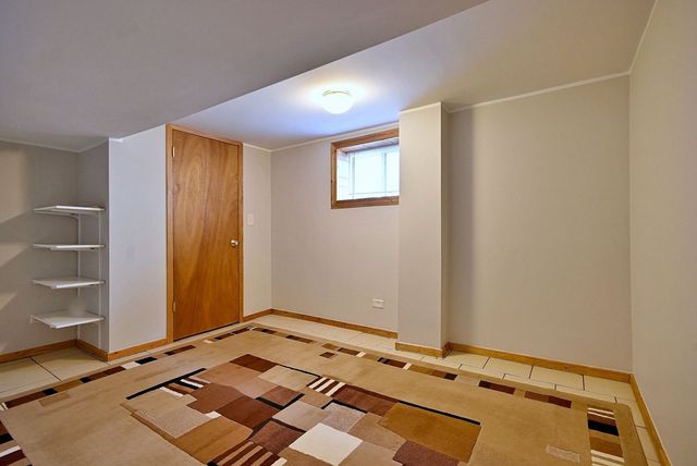 4109 N Menard Avenue, Chicago, IL 60634