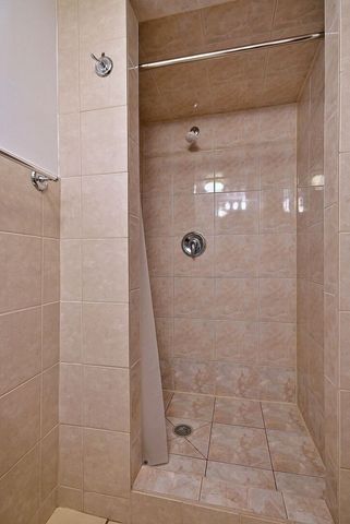 4109 N Menard Avenue, Chicago, IL 60634