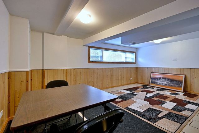 4109 N Menard Avenue, Chicago, IL 60634