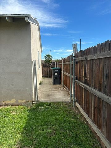 12205 Deerwood Lane, Moreno Valley, CA 92557