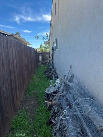 12205 Deerwood Lane, Moreno Valley, CA 92557