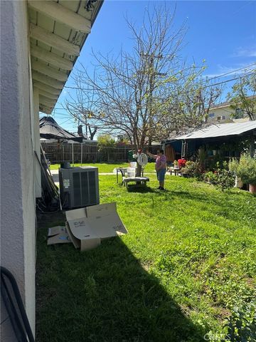 12205 Deerwood Lane, Moreno Valley, CA 92557