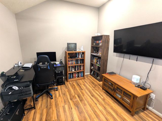 1035 N Colbert Street, Dayton, TX 77535