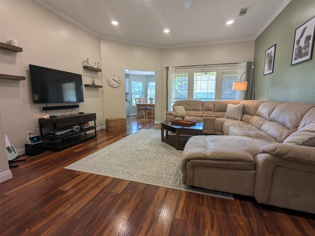1035 N Colbert Street, Dayton, TX 77535