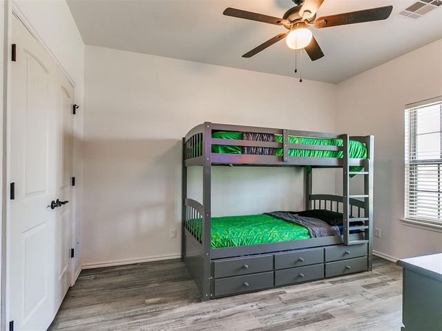 186 Oakridge Drive, Choctaw, OK 73020