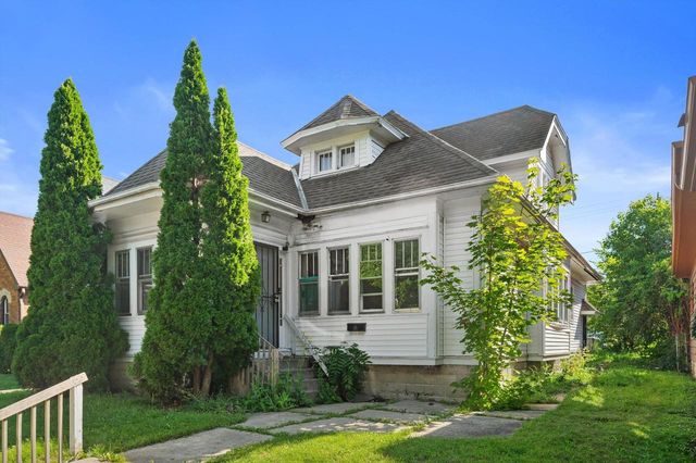 4656 N 40th STREET, Milwaukee, WI 53209