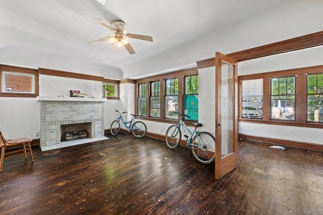 4656 N 40th STREET, Milwaukee, WI 53209
