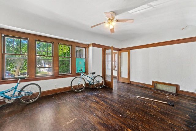 4656 N 40th STREET, Milwaukee, WI 53209