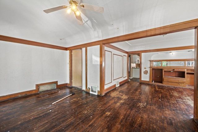 4656 N 40th STREET, Milwaukee, WI 53209